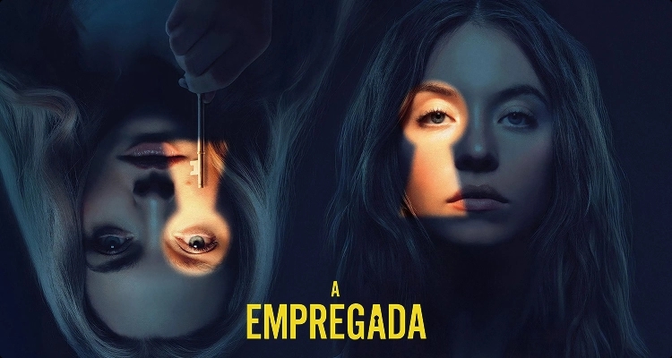 Cartaz com fundo escuro exibindo o rosto de duas mulheres. À esquerda, uma mulher aparece de cabeça para baixo, com uma mão segurando uma chave acima dela. À direita, o rosto de outra mulher é exibido em posição normal. Ambos os rostos estão parcialmente iluminados por feixes de luz em formato de fechadura. No canto inferior direito, destaca-se o título "A EMPREGADA" em letras maiúsculas amarelas.